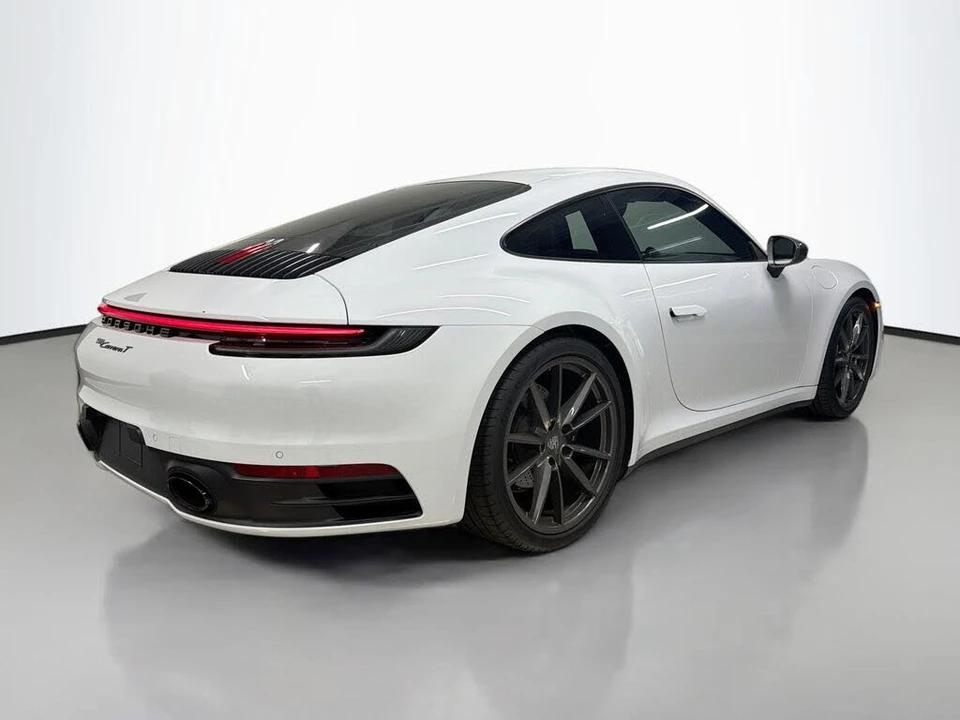 2024 Porsche 992 Carrera T - Image 9 of 31