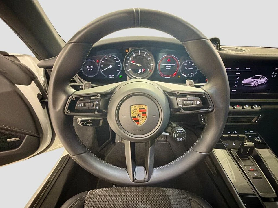 2024 Porsche 992 Carrera T - Image 12 of 31