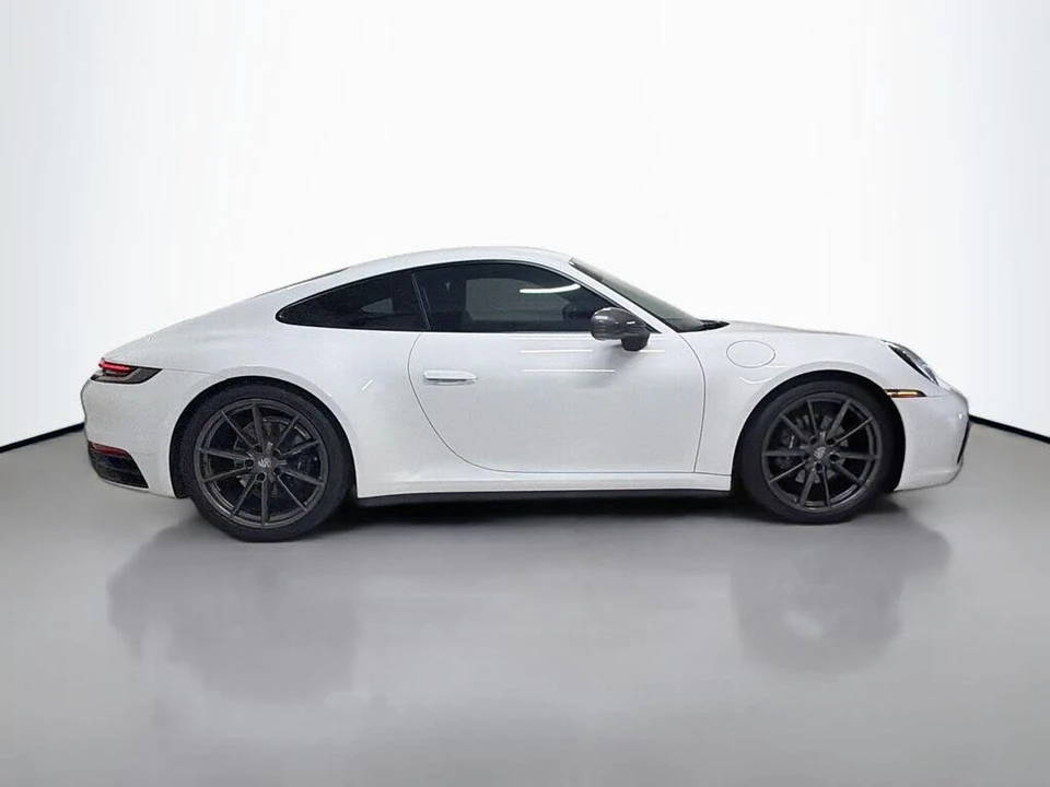 2024 Porsche 992 Carrera T - Image 8 of 31