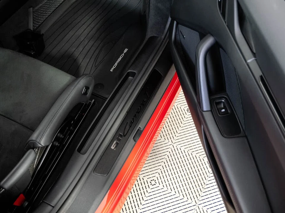 2024 Porsche 992 Carrera T - Image 21 of 30