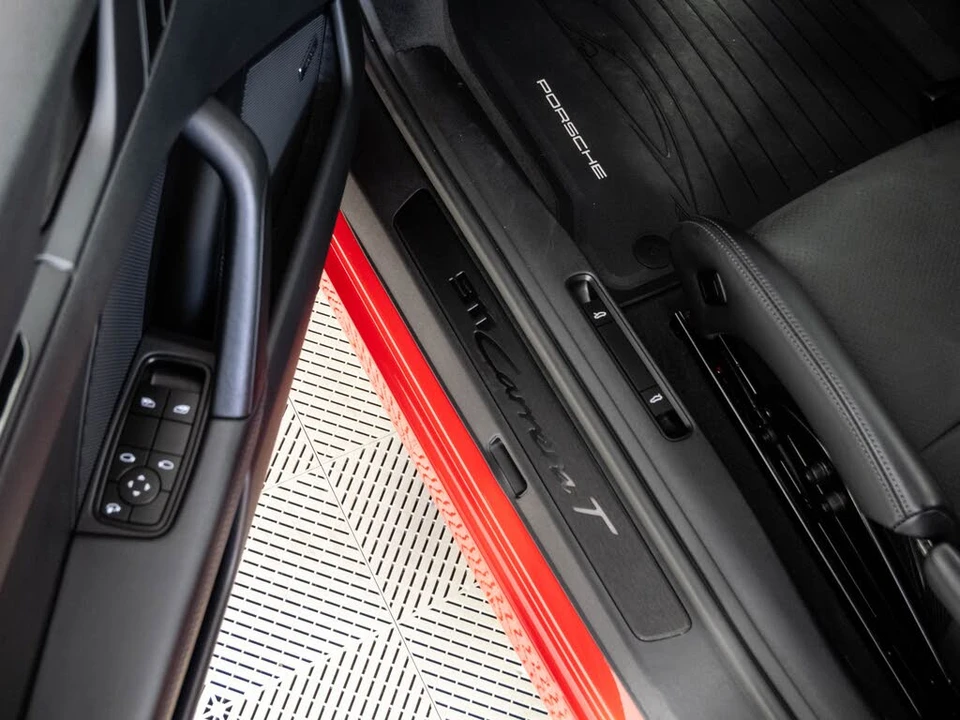 2024 Porsche 992 Carrera T - Image 8 of 30