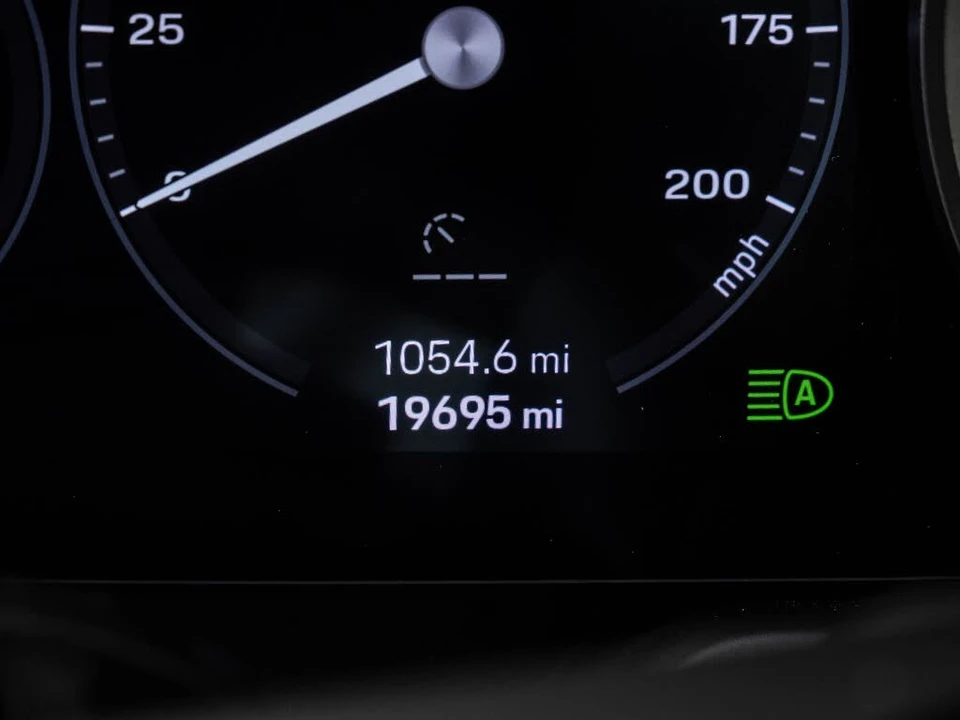 2024 Porsche 992 Carrera T - Image 12 of 30