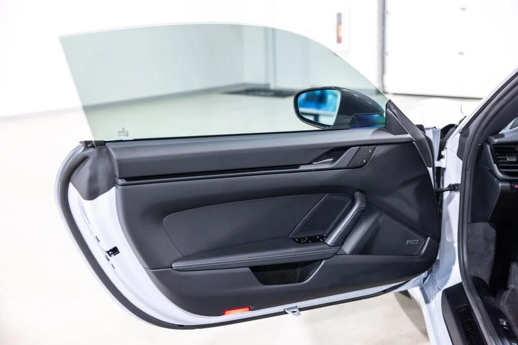2024 Porsche 992 Carrera T - Image 28 of 31