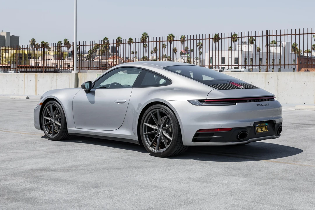 2024 Porsche 992 Carrera T - Image 4 of 31