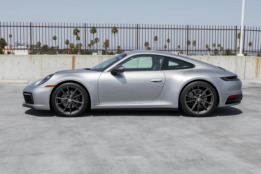 2024 Porsche 992 Carrera T - Image 8 of 31