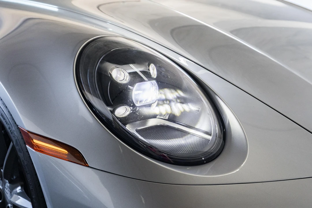 2024 Porsche 992 Carrera T - Image 12 of 31
