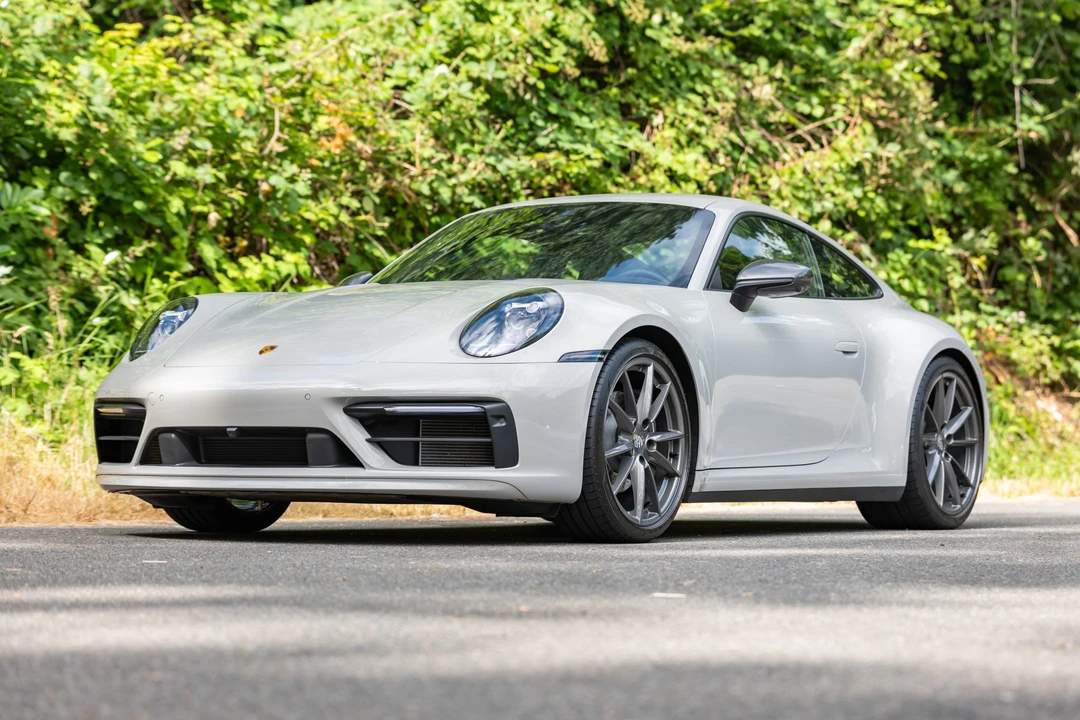 2024 Porsche 992 Carrera T - Image 2 of 31