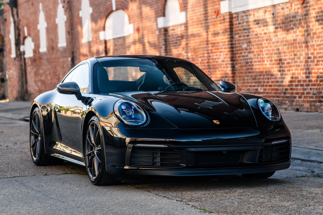 2024 Porsche 992 Carrera T - Image 28 of 31