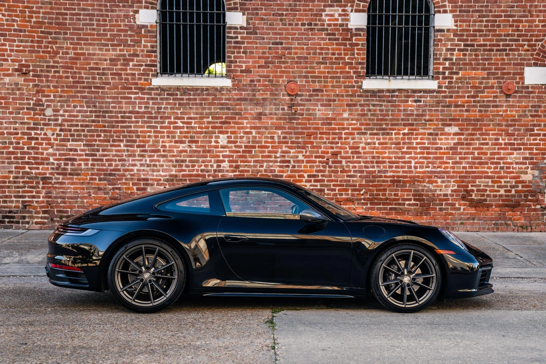 2024 Porsche 992 Carrera T - Image 24 of 31