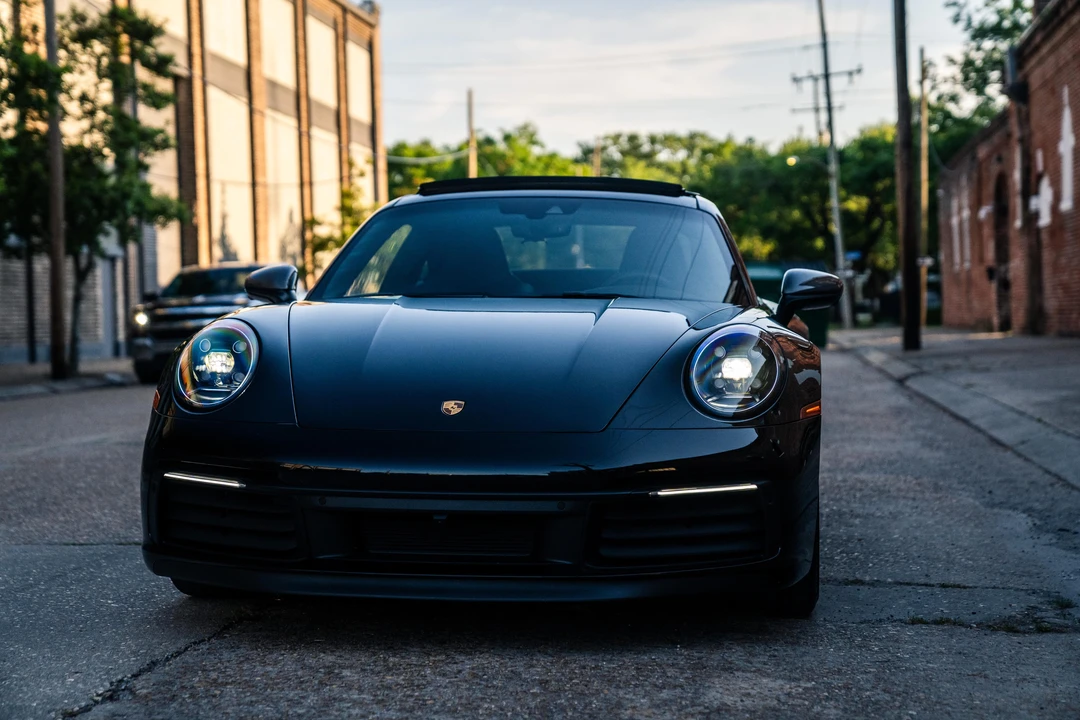 2024 Porsche 992 Carrera T - Image 8 of 31