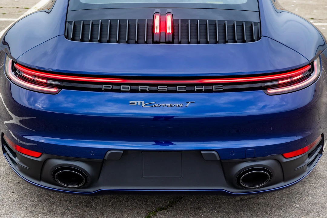 2024 Porsche 992 Carrera - Image 25 of 31