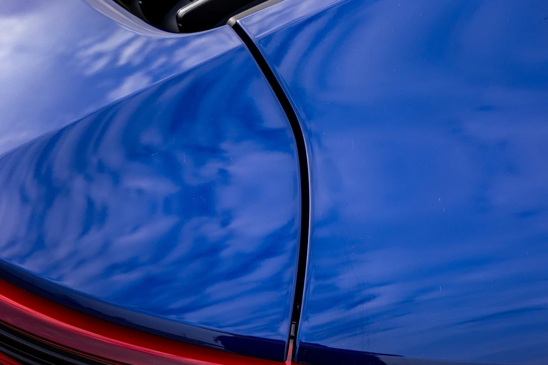2024 Porsche 992 Carrera - Image 28 of 31