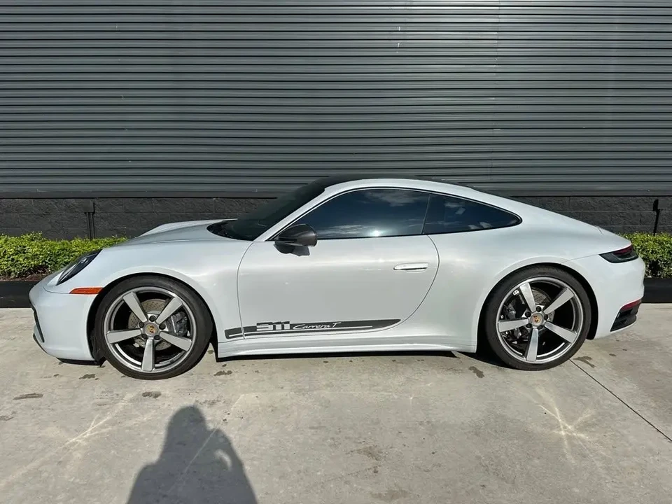 2024 Porsche 992 Carrera T - Image 2 of 8