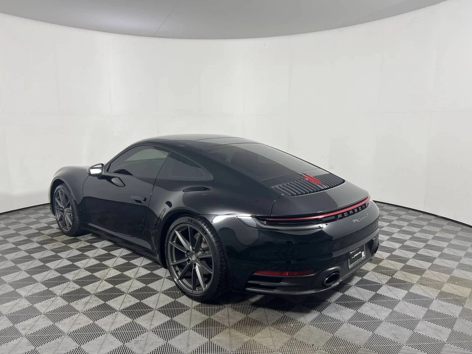 2024 Porsche 992 Carrera T - Image 3 of 5