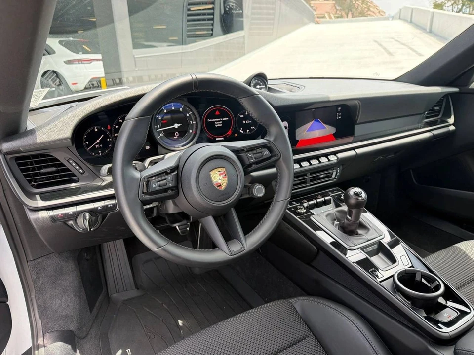 2024 Porsche 992 Carrera T - Image 4 of 5