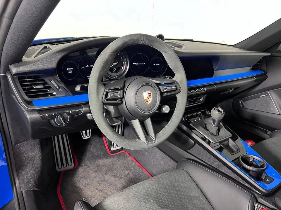 2024 Porsche 992 Carrera T - Image 4 of 5