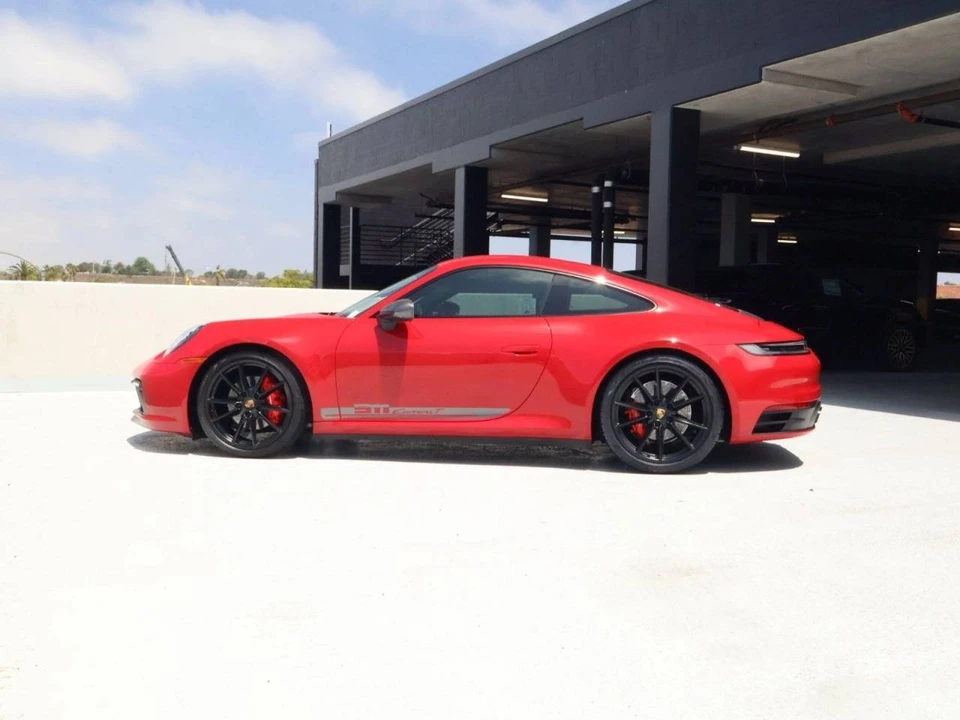 2024 Porsche 992 Carrera T - Image 2 of 5