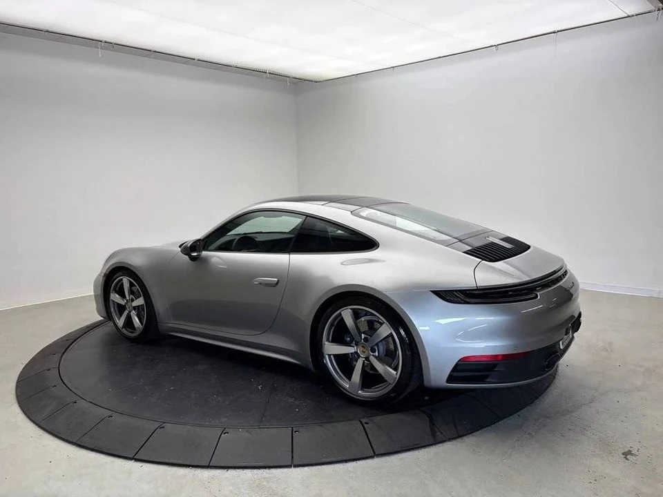 2024 Porsche 992 Carrera T - Image 3 of 5