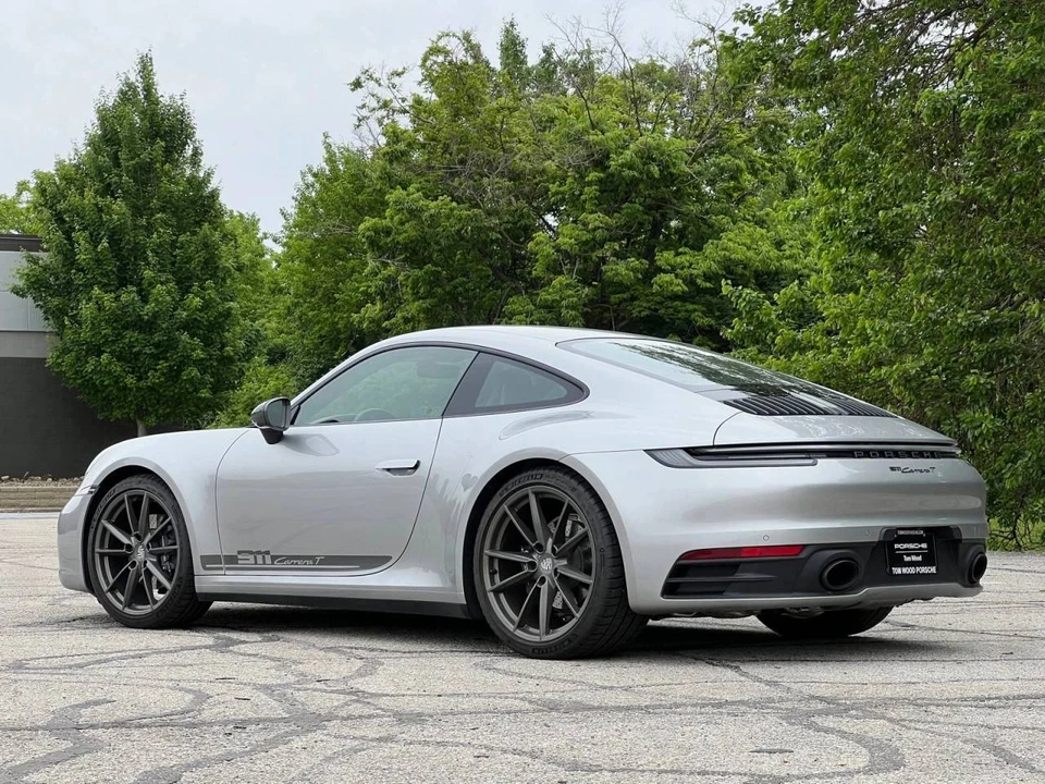 2024 Porsche 992 Carrera T - Image 3 of 5