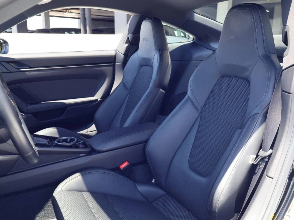 2024 Porsche 992 Carrera T - Image 5 of 5