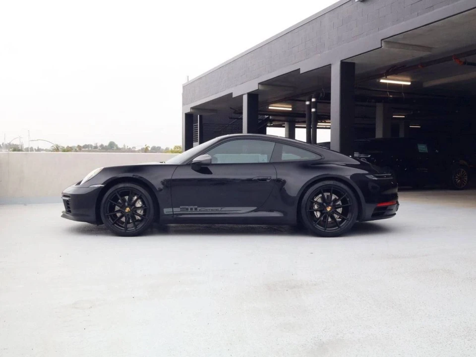 2024 Porsche 992 Carrera T - Image 2 of 5