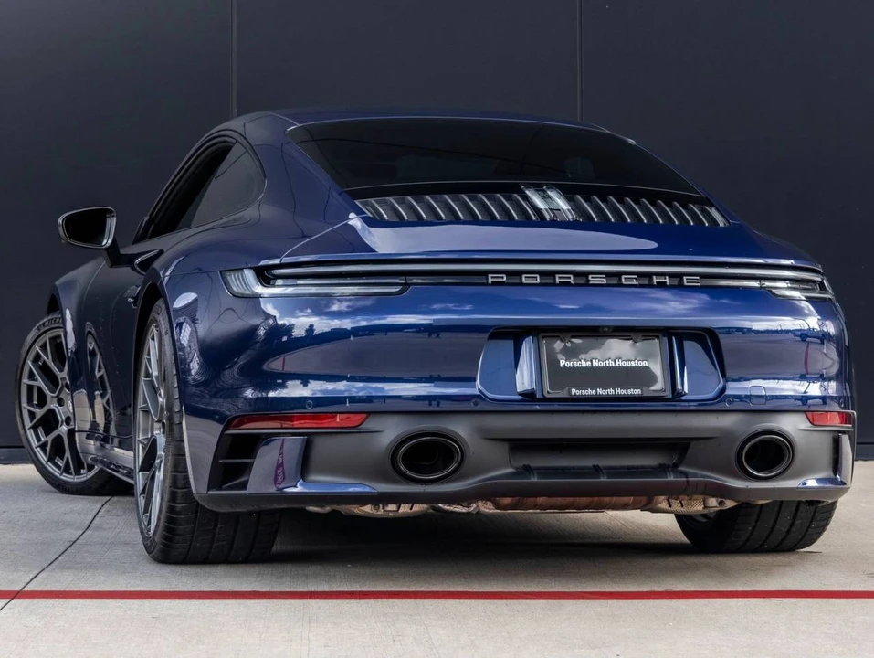 2024 Porsche 992 Carrera T - Image 3 of 5