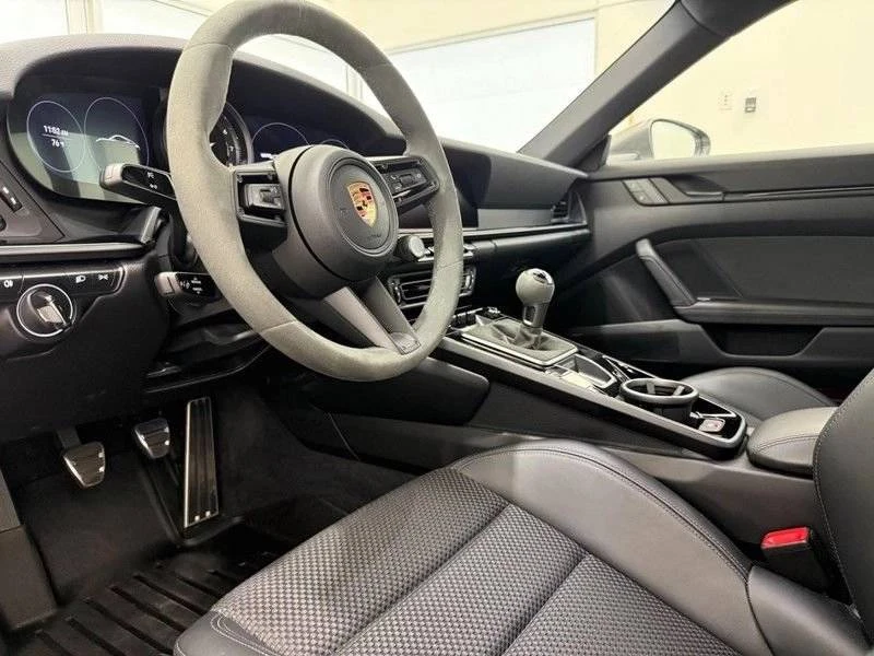 2024 Porsche 992 Carrera T - Image 4 of 5