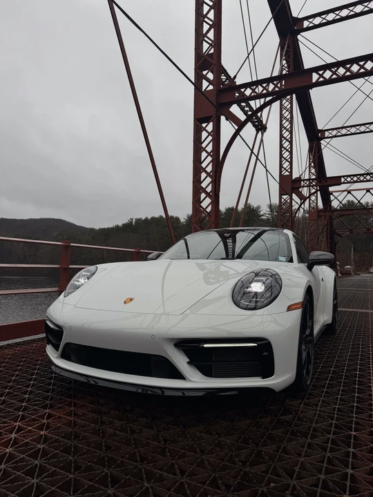 2024 Porsche 992 Carrera T - Image 9 of 10