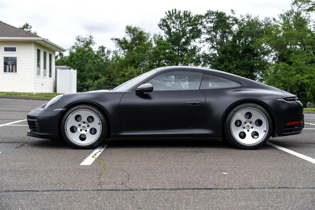2024 Porsche 992 Carrera T - Image 4 of 12