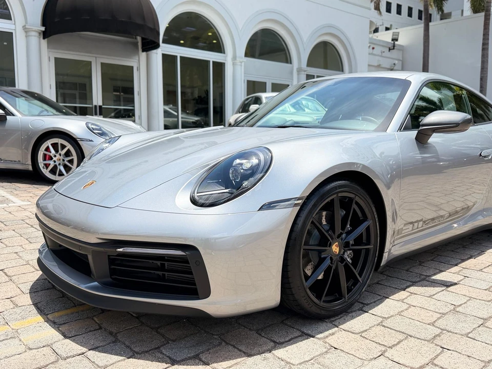 2024 Porsche 992 Carrera T - Image 2 of 31