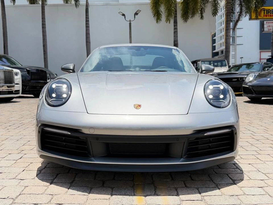 2024 Porsche 992 Carrera T - Image 6 of 31