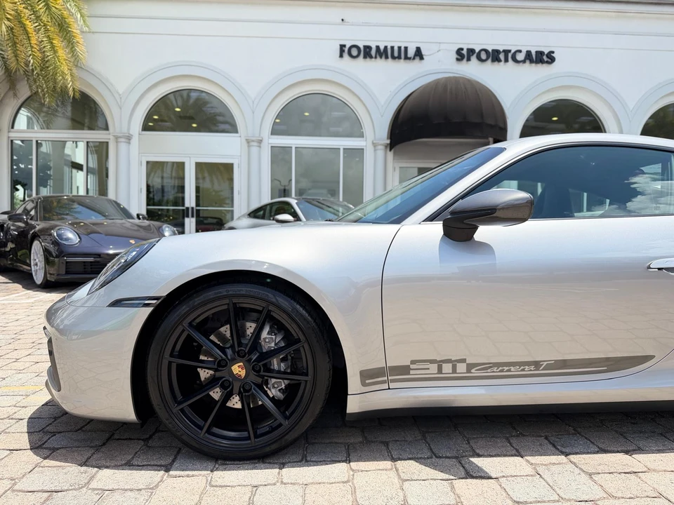 2024 Porsche 992 Carrera T - Image 22 of 31