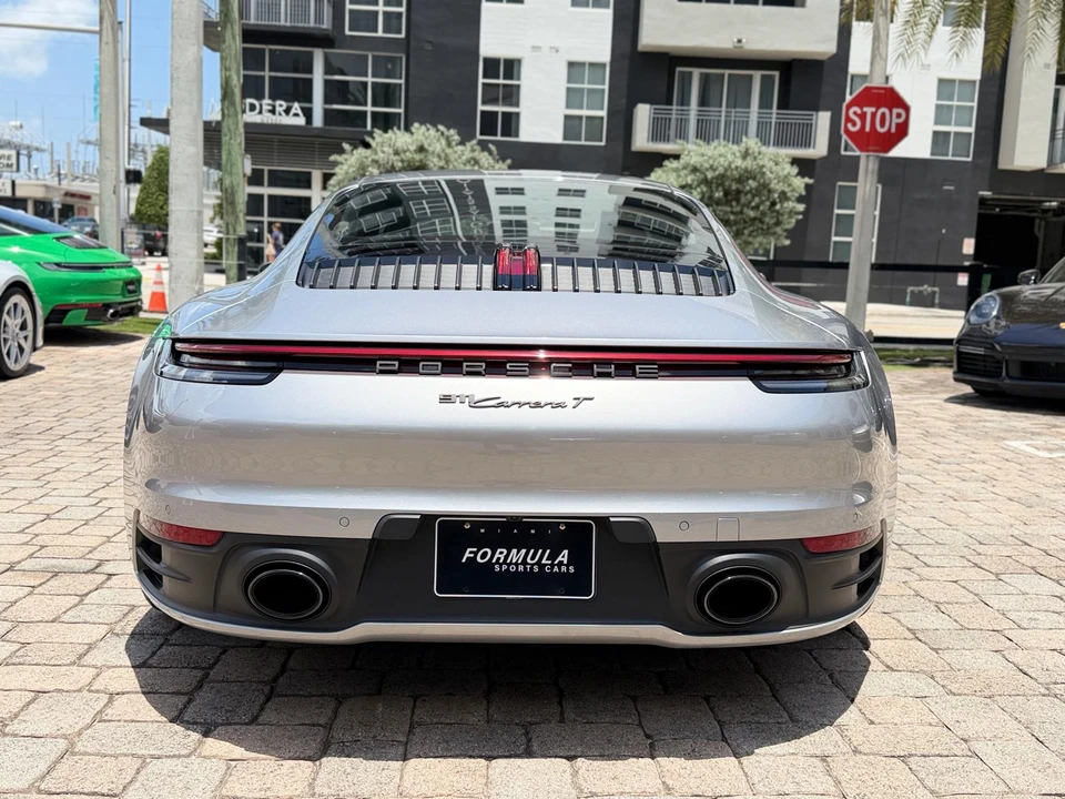 2024 Porsche 992 Carrera T - Image 16 of 31