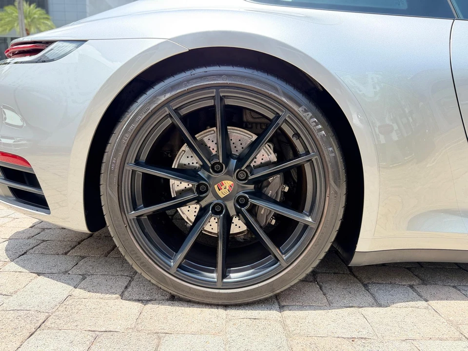 2024 Porsche 992 Carrera T - Image 29 of 31