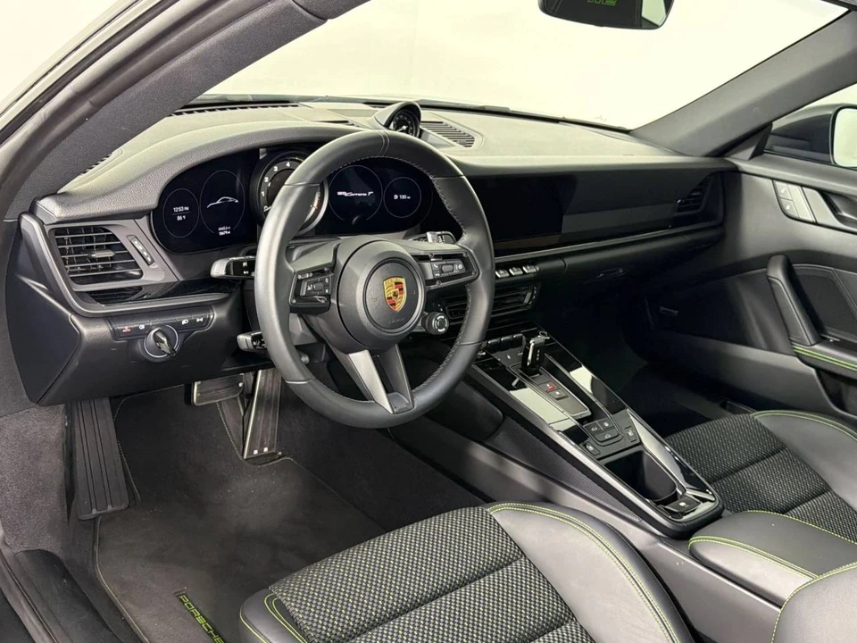 2024 Porsche 992 Carrera T - Image 4 of 4