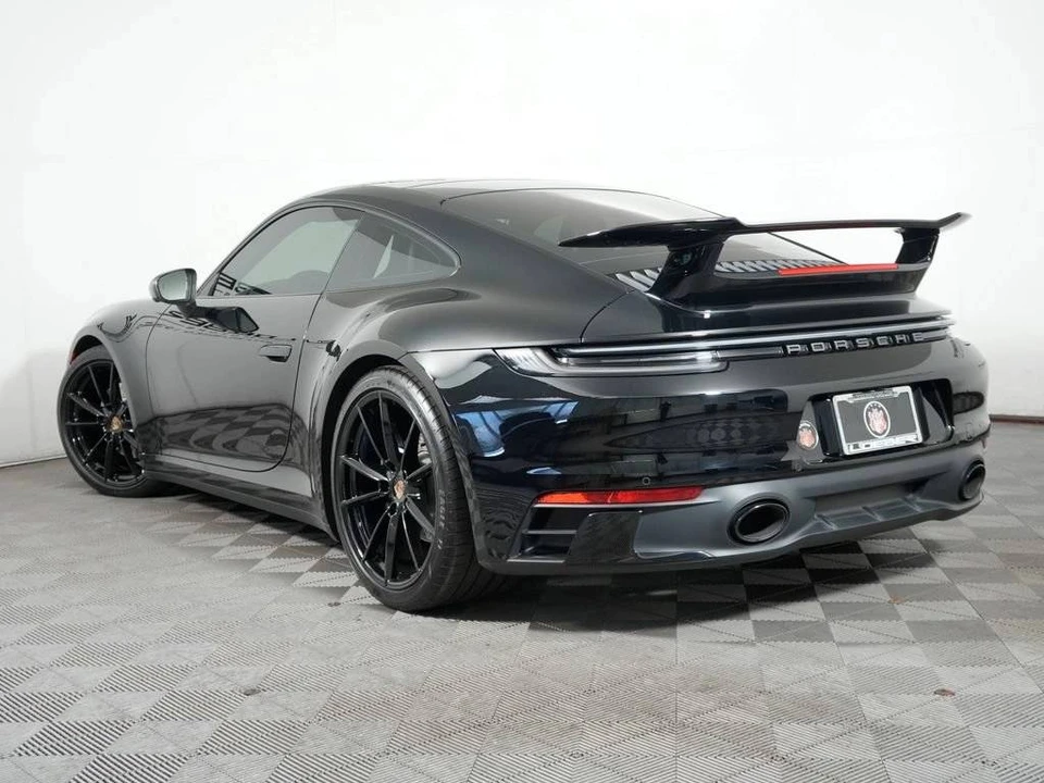 2024 Porsche 992 Carrera T - Image 3 of 4