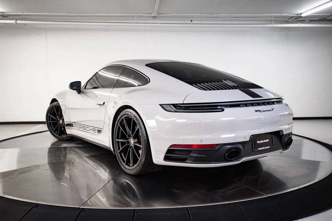 2024 Porsche 992 Carrera T - Image 3 of 4