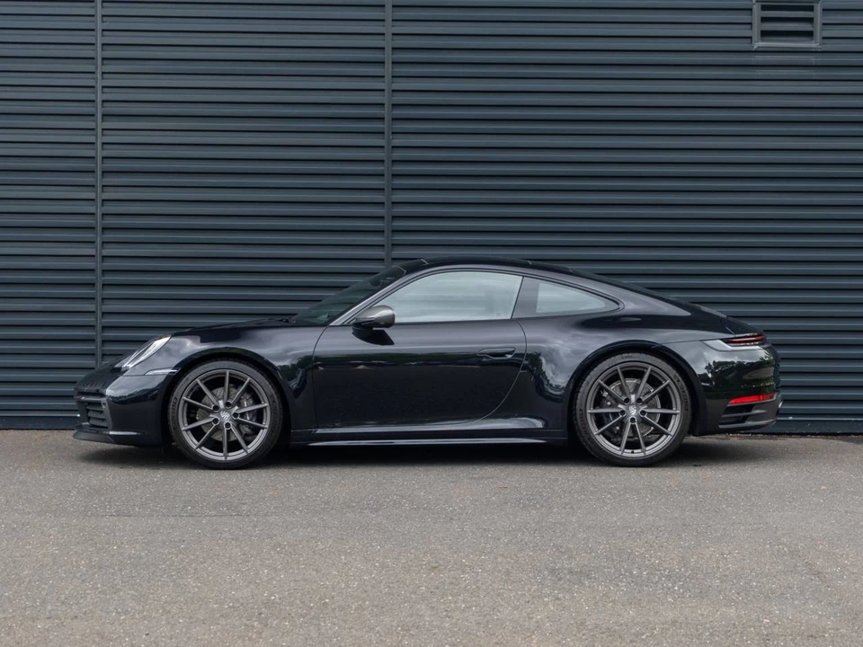 2024 Porsche 992 Carrera T - Image 2 of 4