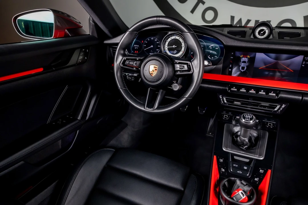 2024 Porsche 992 Carrera T - Image 7 of 12