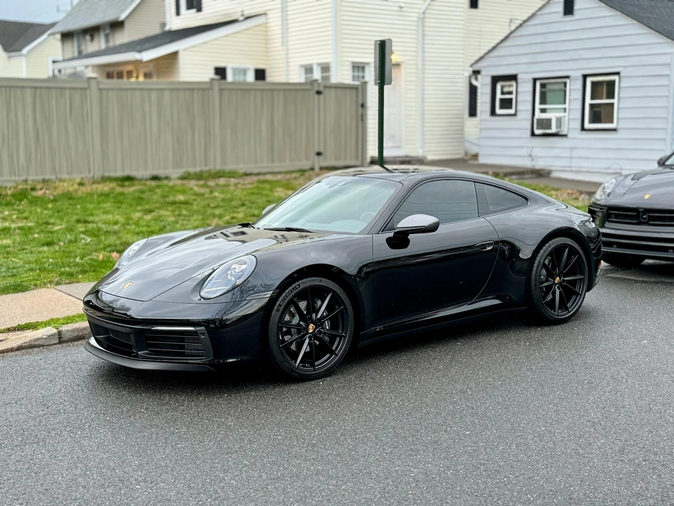 2024 Porsche 992 Carrera T - Image 7 of 31
