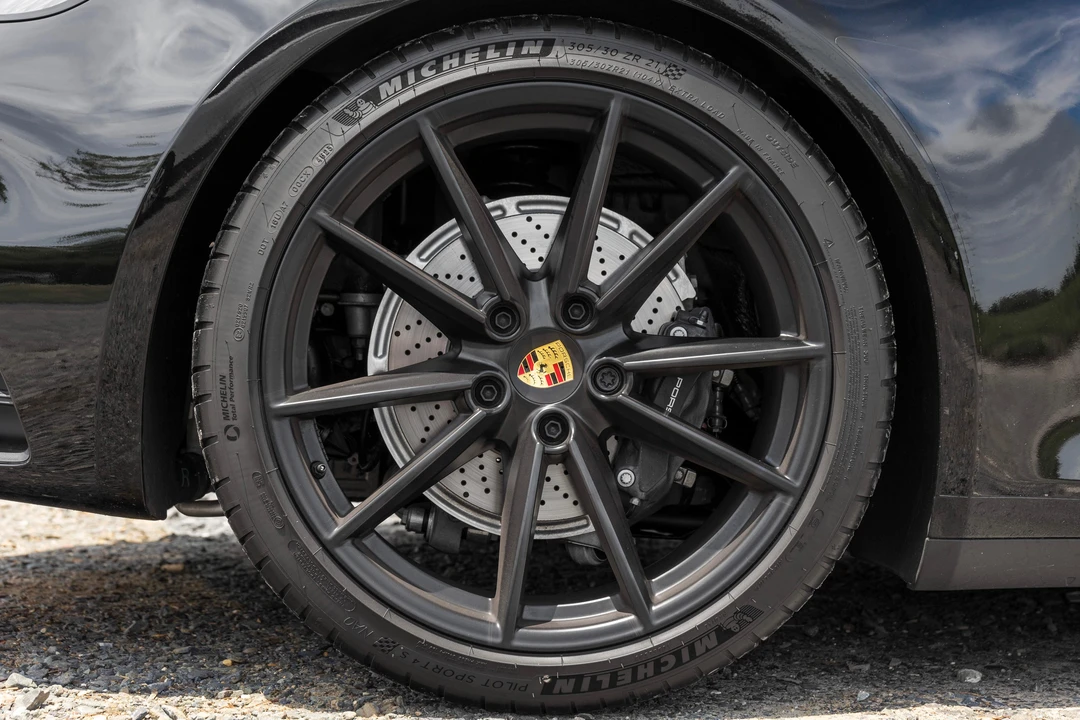 2024 Porsche 992 Carrera T - Image 24 of 31