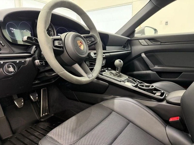 2024 Porsche 992 Carrera T - Image 4 of 25