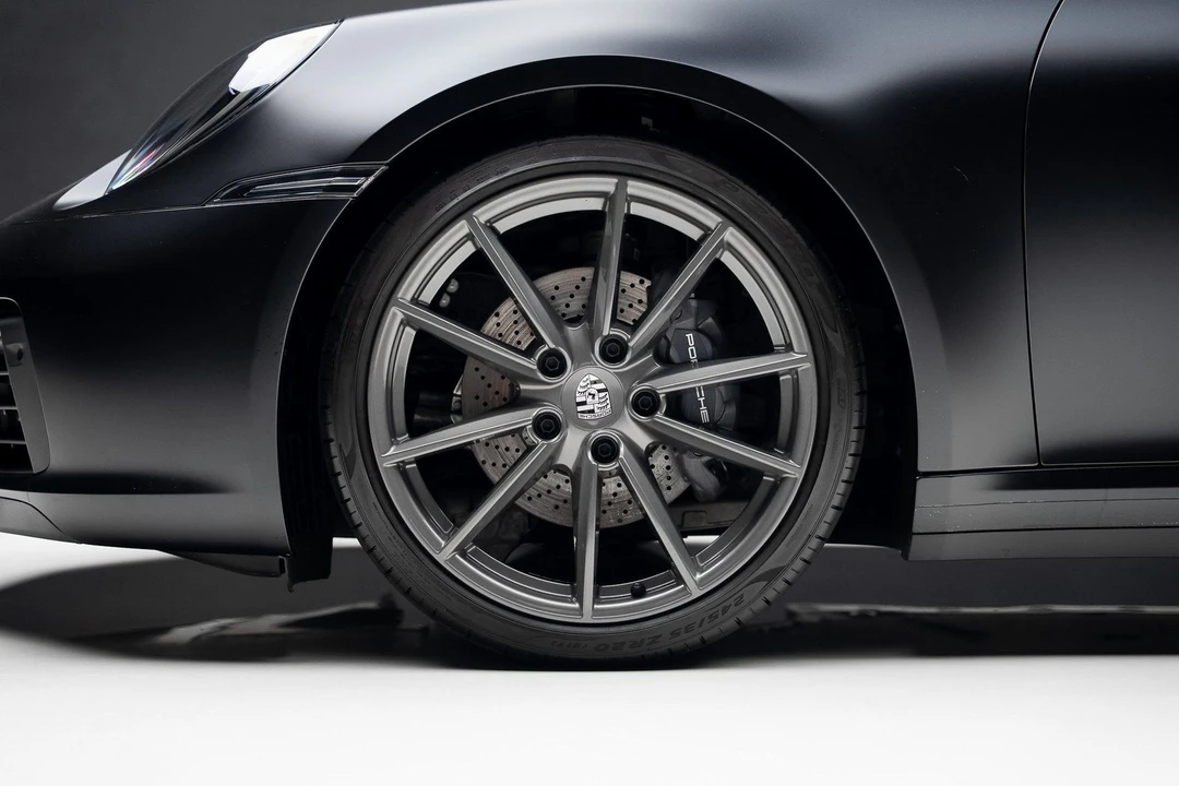 2024 Porsche 992 Carrera - Image 18 of 21