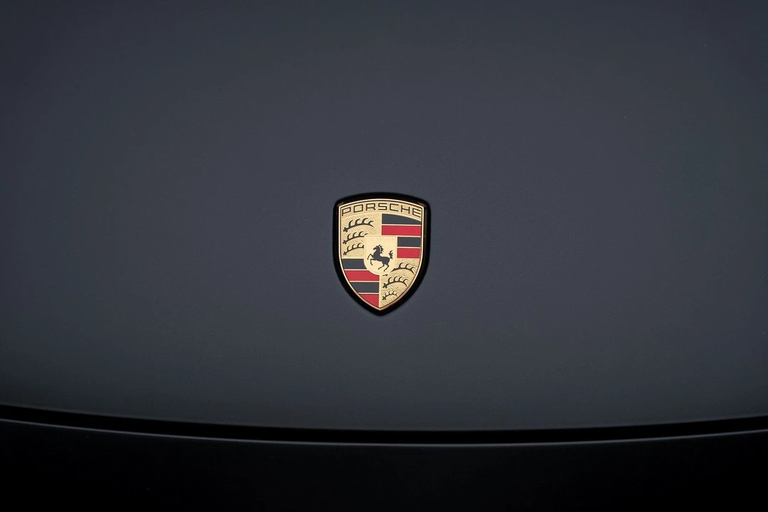2024 Porsche 992 Carrera - Image 12 of 21