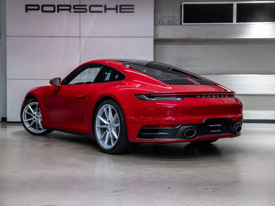 2024 Porsche 992 Carrera - Image 3 of 4