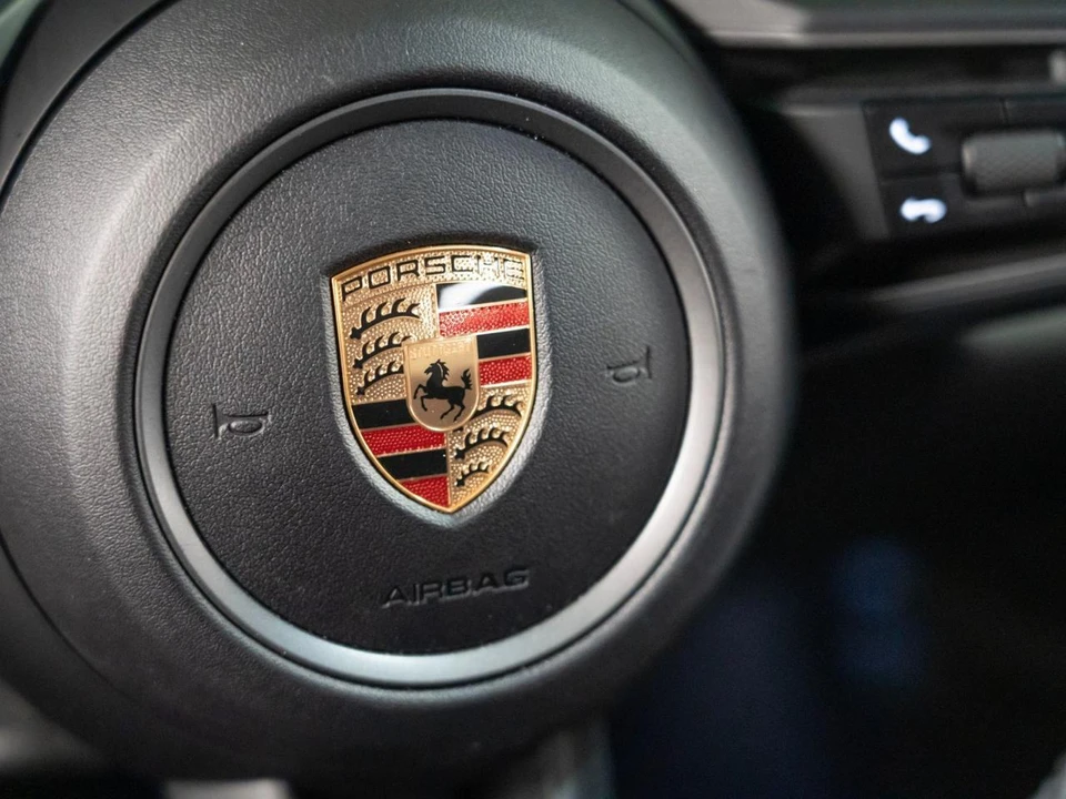2024 Porsche 992 Carrera - Image 20 of 26
