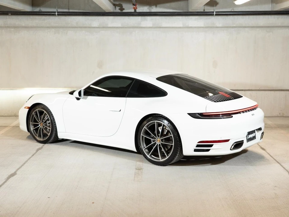 2024 Porsche 992 Carrera - Image 4 of 26