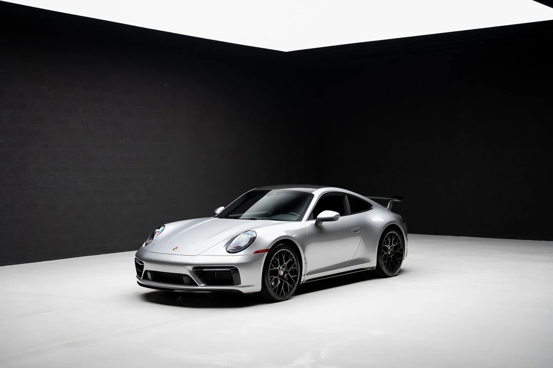 2024 Porsche 992 Carrera - Image 4 of 21