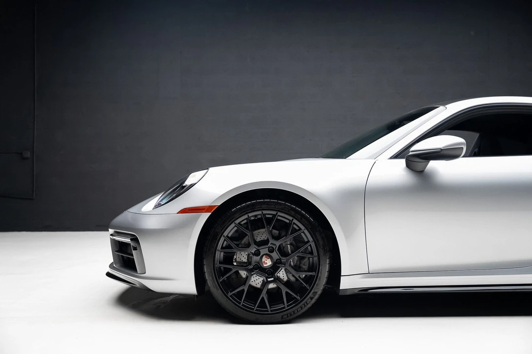 2024 Porsche 992 Carrera - Image 17 of 21