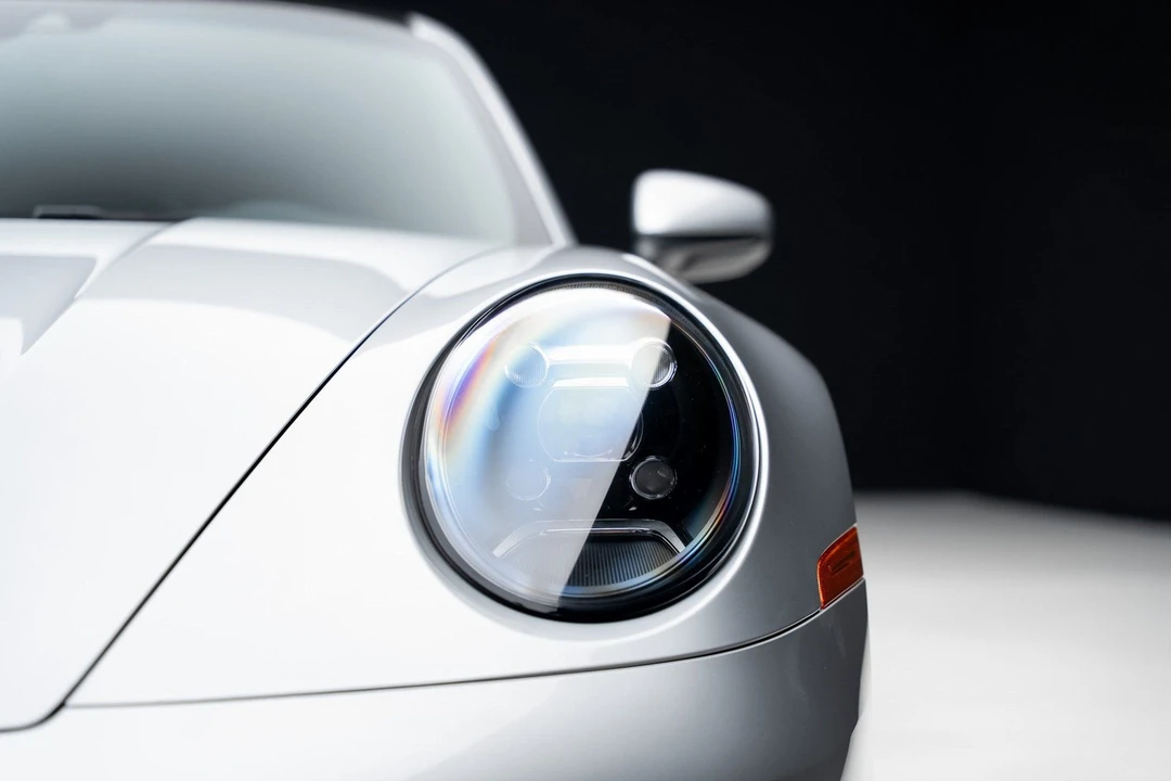 2024 Porsche 992 Carrera - Image 9 of 21